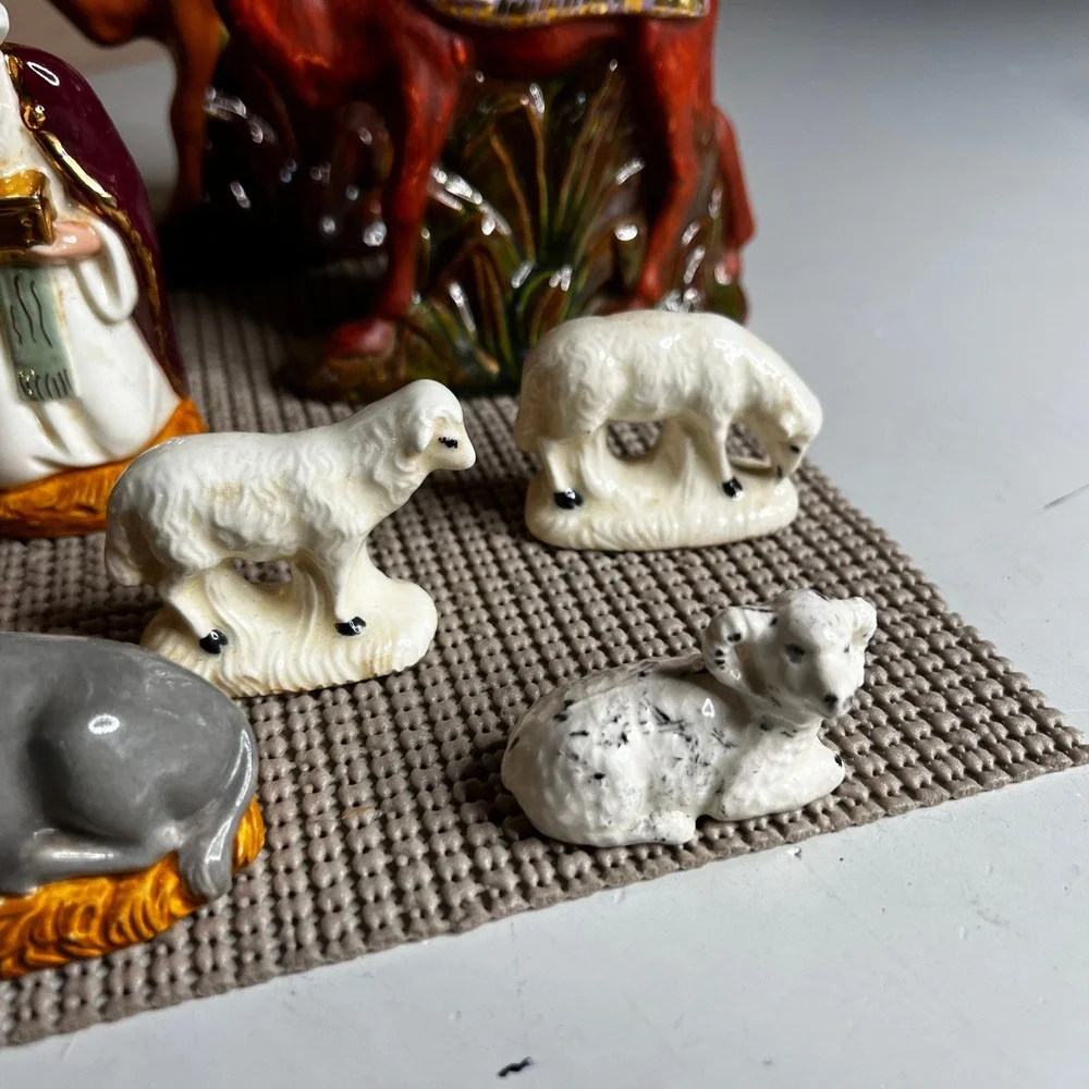 Vintage Holland Mold Ceramic Nativity Set 14 Piece Hand Painted Figurines